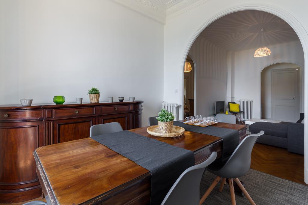 Beautiful Apartment By The Sea Front Nice Ngoại thất bức ảnh
